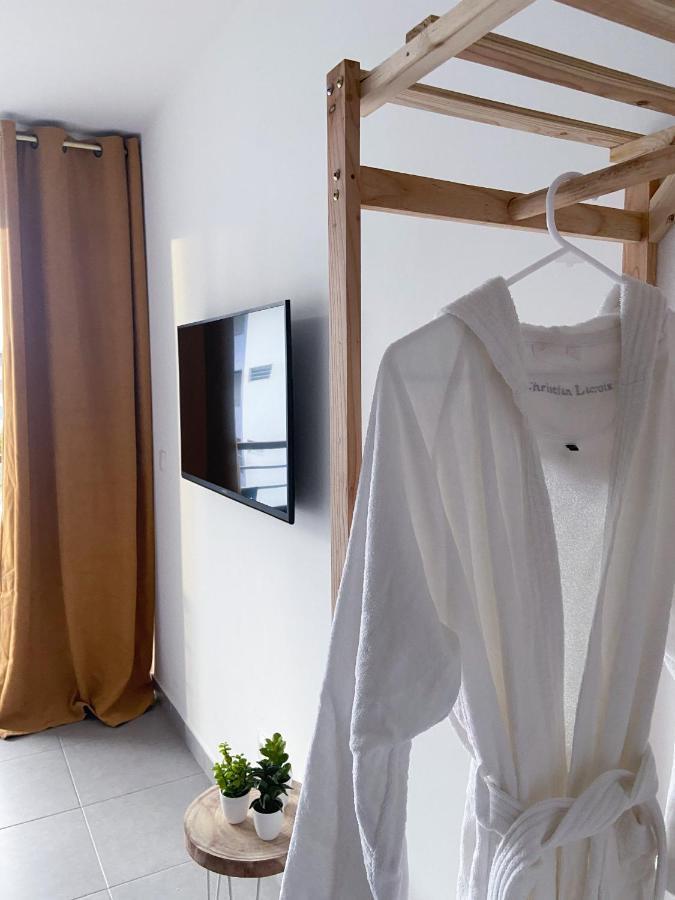 Un Palmier Dans La Chambre, Studio De Standing Cayenne Eksteriør bilde